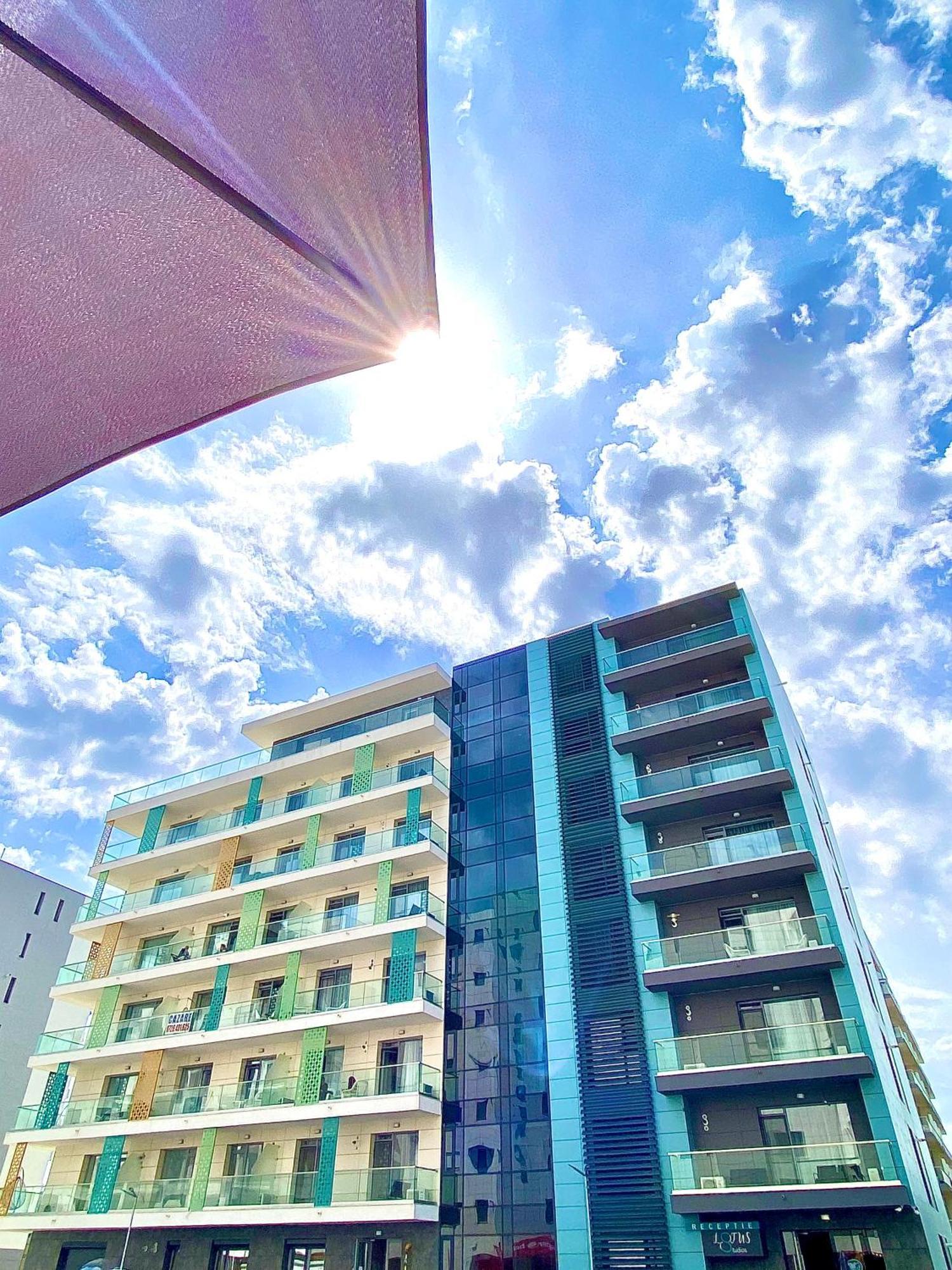 Marcony Boutique Apartments 마마이아 외부 사진